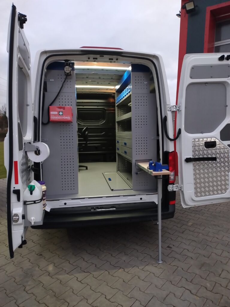 Zabudowa serwisowa, warsztatowa VW Crafter, MAN TGE