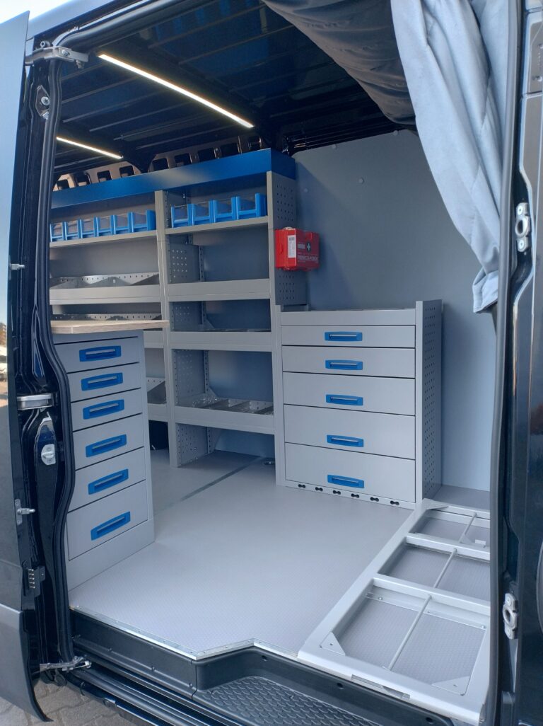 Zabudowa serwisowa, warsztatowa Iveco Daily