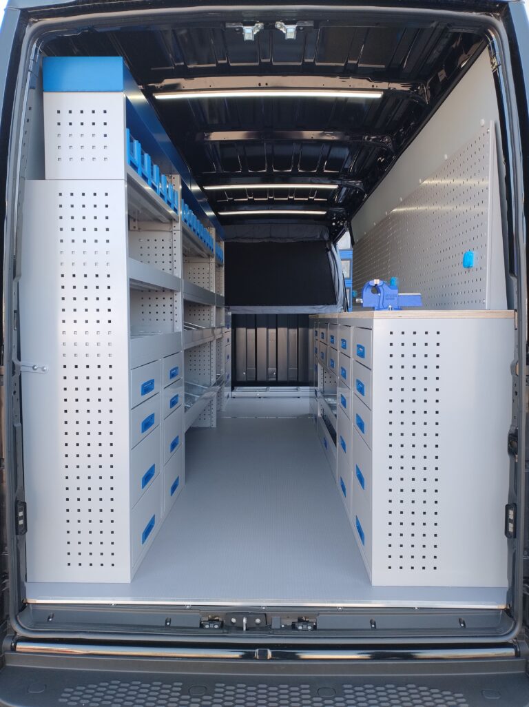 Zabudowa serwisowa, warsztatowa Iveco Daily