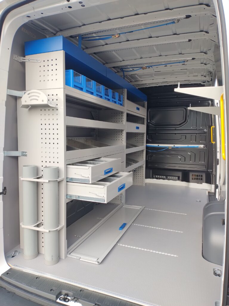 Zabudowa serwisowa- warsztatowa VW Crafter