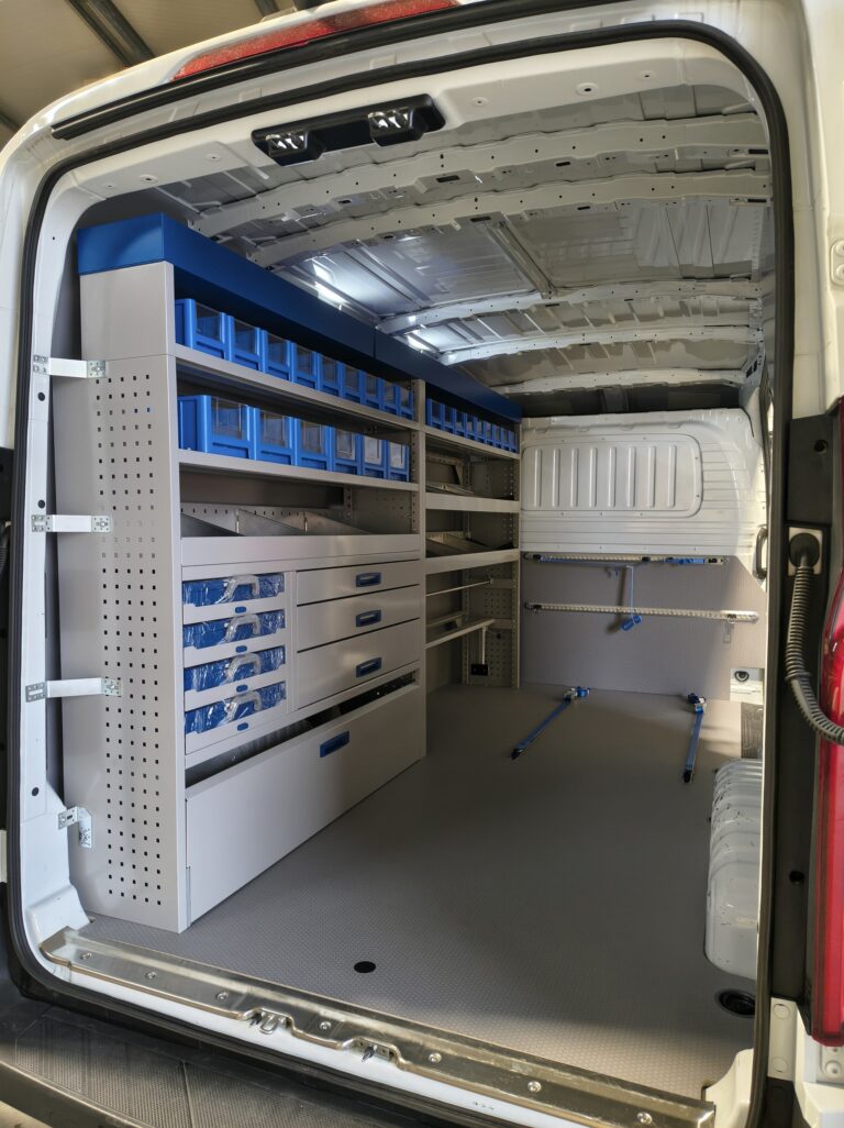 zabudowa serwisowa, warsztatowa Maxus Delivery 9 L3H2