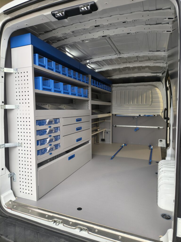 zabudowa serwisowa, warsztatowa Maxus Delivery 9 L3H2