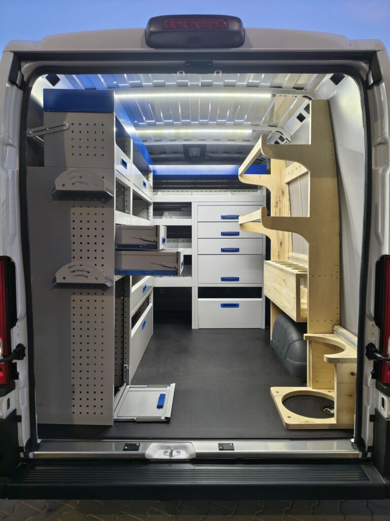 Zabudowa serwisowa, warsztatowa Toyota Proace Max L4H2