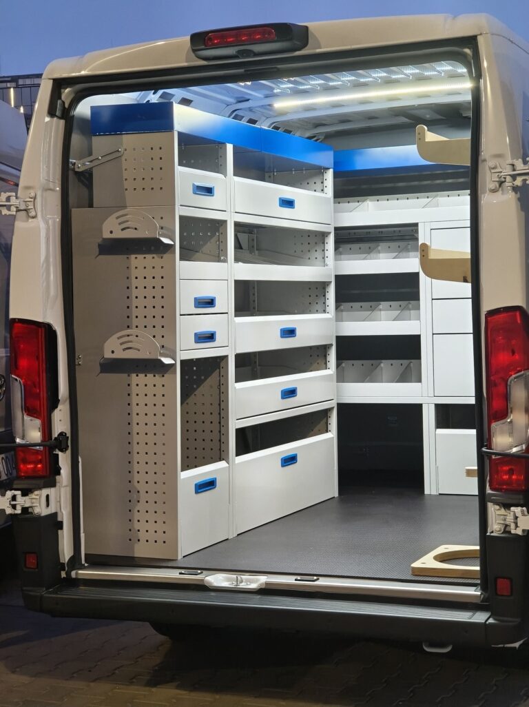 Zabudowa serwisowa, warsztatowa Toyota Proace Max L4H2